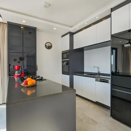 With Nature View And Pool In Kas Villa Gelemiş